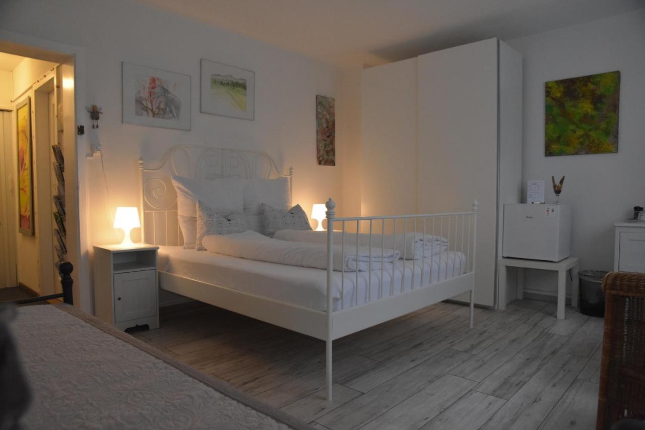 Kiki'S B&B บาเซิล ภายนอก รูปภาพ