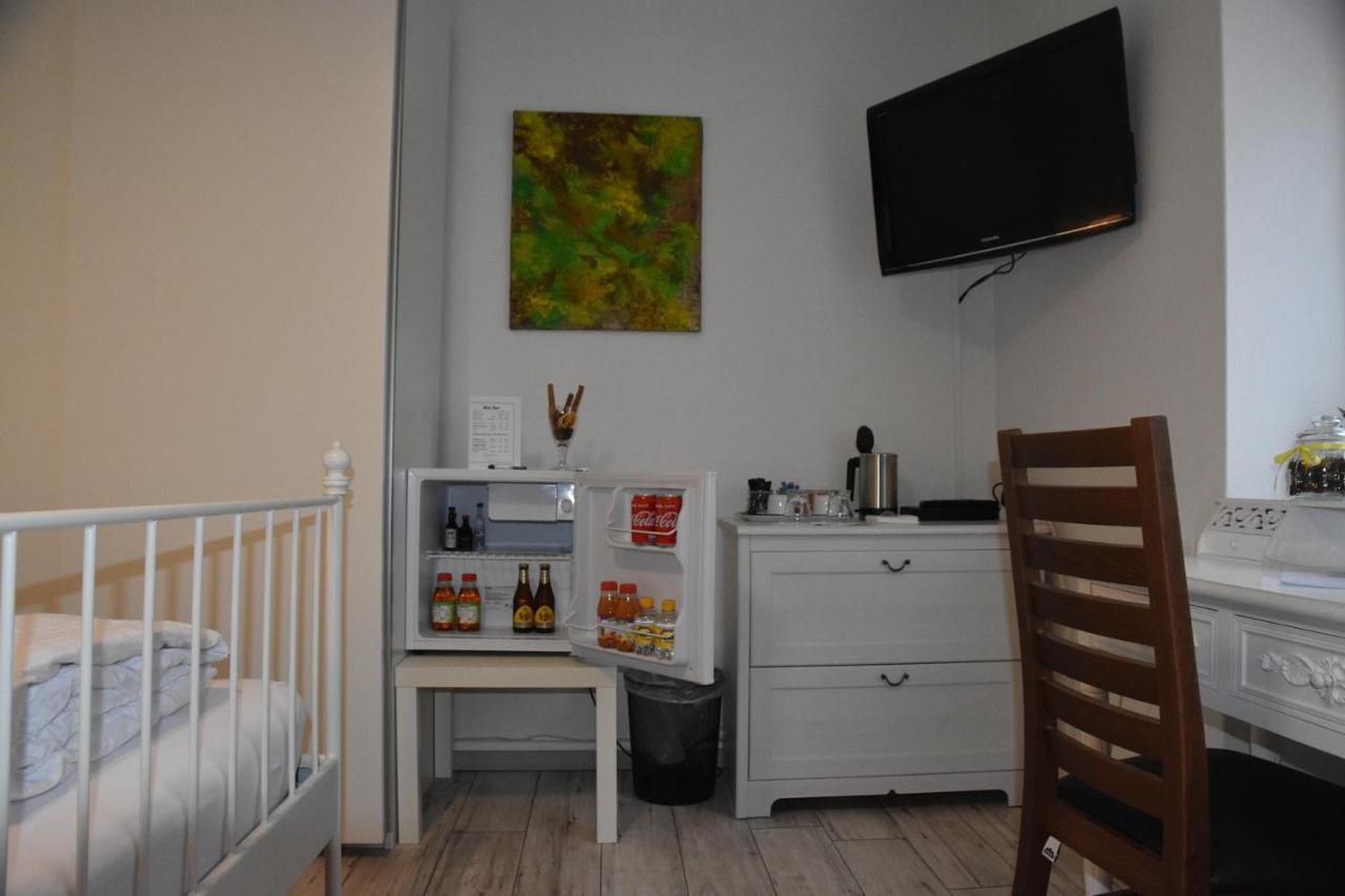 Kiki'S B&B บาเซิล ภายนอก รูปภาพ